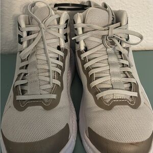 Timberland PRO White and Brown composite toe Shoes women’s size 6m